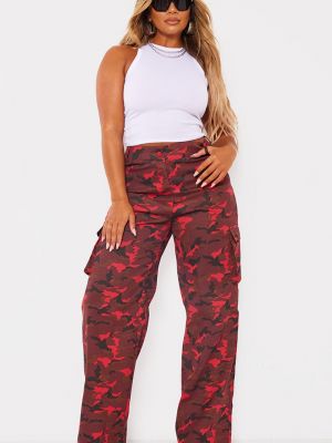 Камуфляжные брюки карго с принтом с карманами Prettylittlething красные