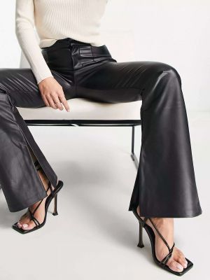 Кожаные брюки из искусственной кожи Bershka черные