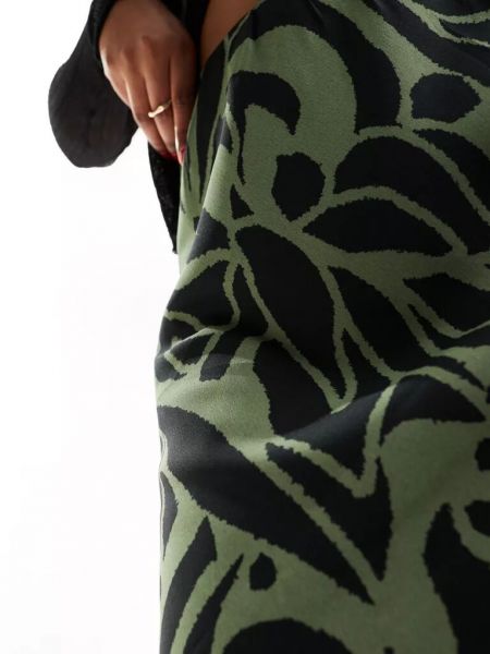 Атласная юбка миди New Look зеленая