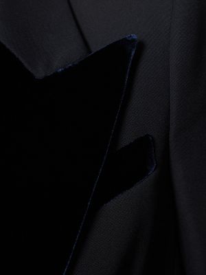 Sametový oblek Giorgio Armani