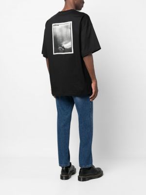 T-krekls ar apdruku Oamc melns