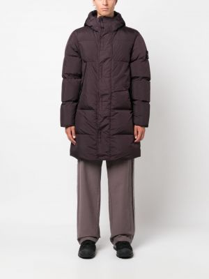 Péřový kabát s kapucí Stone Island fialový