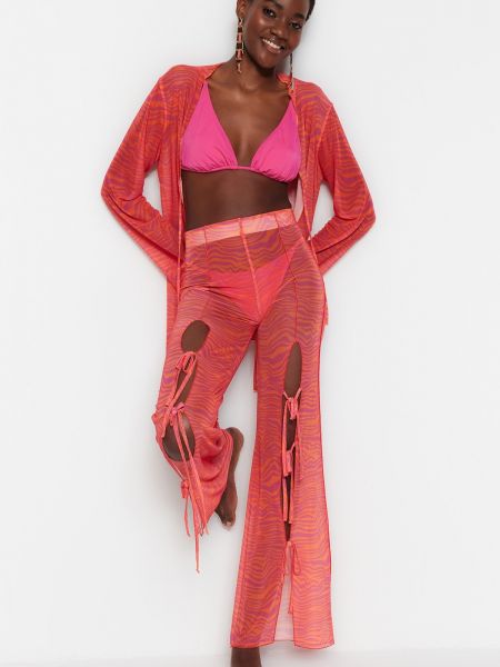 Pantaloni cu imagine cu imprimeu animal print Trendyol roz