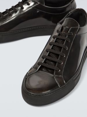 Δερμάτινα sneakers από λουστρίνι Common Projects μαύρο