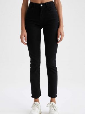 Priliehavé džínsy s rovným strihom Defacto čierna
