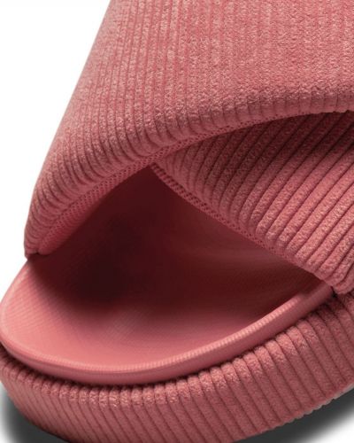 Сандали Nike розово