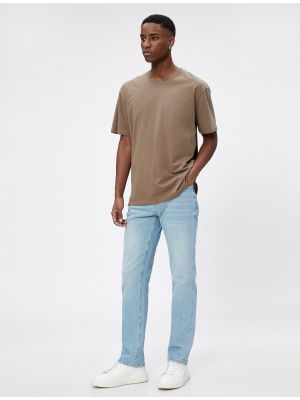 Priliehavé džínsy s rovným strihom Koton sivá