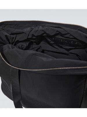 Спортивная сумка Bottega Veneta черная
