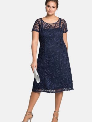 Синее коктейльное платье Sheego