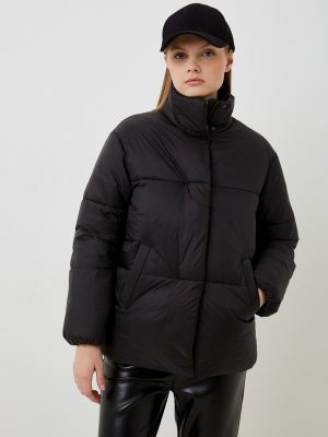 Утепленная демисезонная куртка Belucci черная