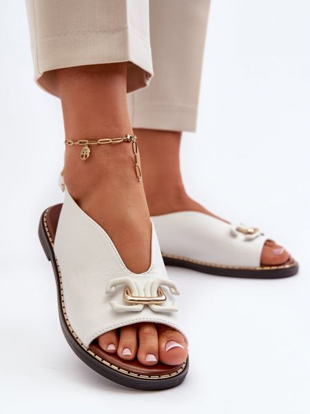 Sandály na podpatku na plochém podpatku Kesi bílé