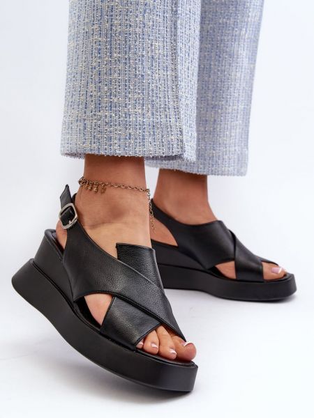 Sandale din piele cu platformă Kesi negru
