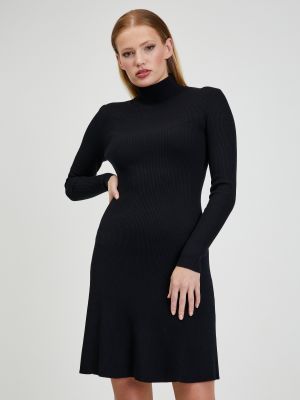 Černé šaty Orsay