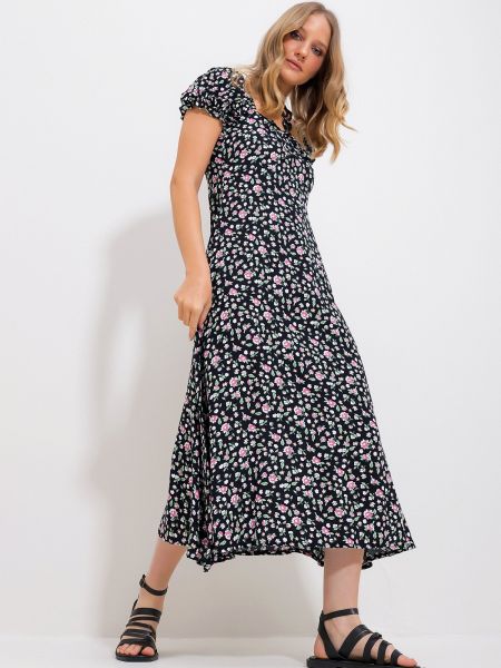 Pletena haljina s cvjetnim printom Trend Alaçatı Stili crna