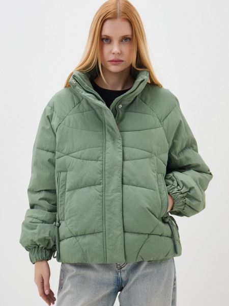Зеленая утепленная демисезонная куртка Concept Club