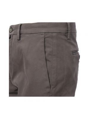 Pantalones chinos de algodón con bolsillos Siviglia marrón