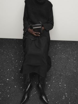 Черные кожаные ботинки на каблуке Massimo Dutti