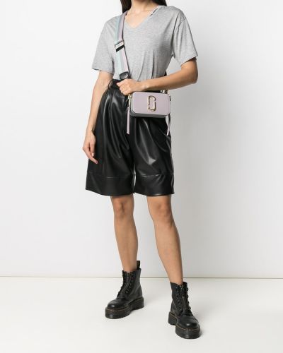 Camiseta con escote v Karl Lagerfeld gris