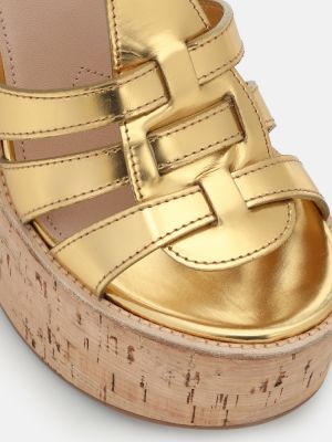 Kožené sandále na platforme Miu Miu zlatá