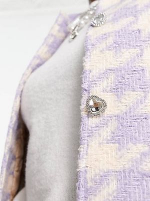 Бомбер Miss Selfridge из букле с узором «гусиные лапки» и бриллиантовыми пуговицами в форме сердечек