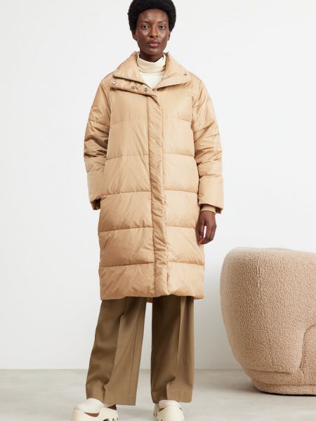 Пуховое пальто Bruuns Bazaar коричневое