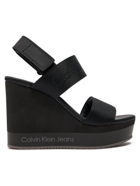 Сандалии на танкетке Calvin Klein Jeans черные
