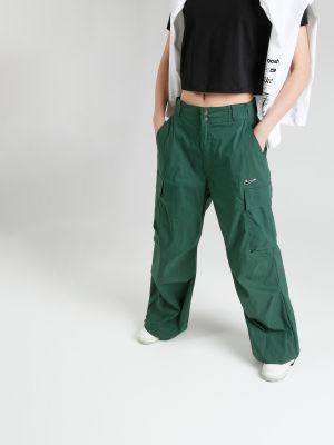 Pantaloni cu buzunare Nike Sportswear verde