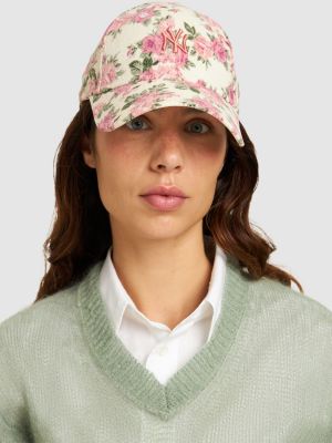 Șapcă cu model floral cu imagine New Era roz