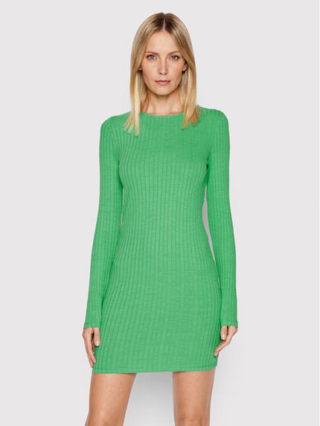 Приталенное платье Noisy May зеленое