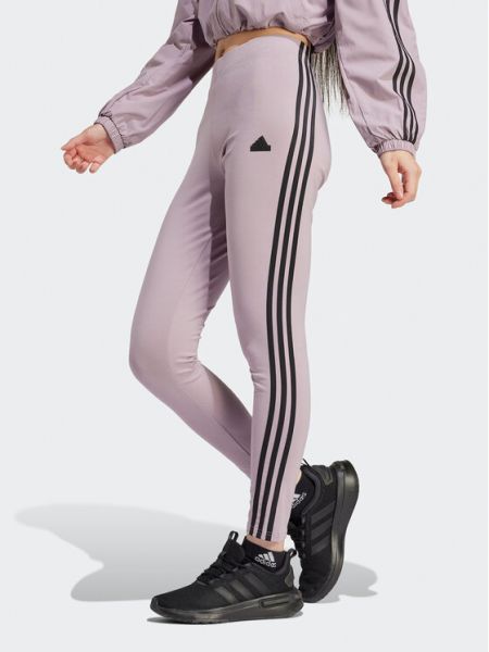 Pruhované slim fit legíny Adidas fialové