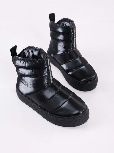 Členkové topánky Shoeberry čierna