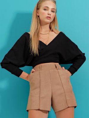 Semišové šortky s vysokým pásom s vreckami Trend Alaçatı Stili