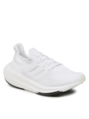 Кроссовки Adidas UltraBoost белые