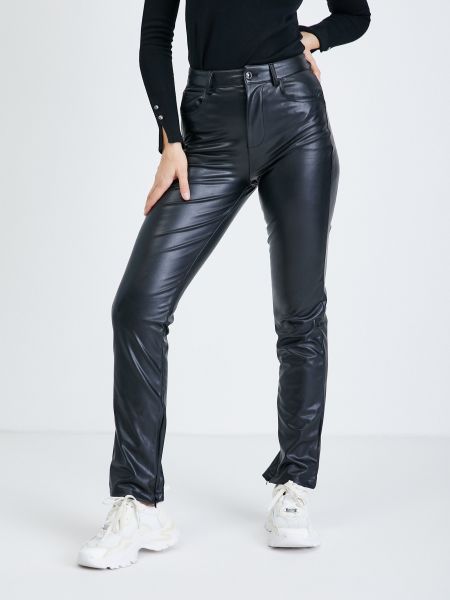 Kožené kalhoty s kapsami Guess - černá