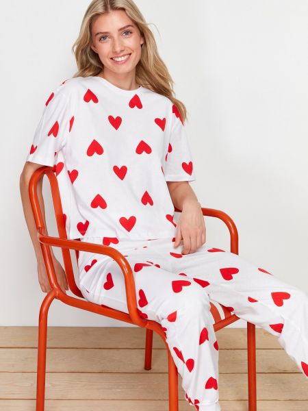 Megzta medvilninė pižama su širdelėmis Trendyol balta