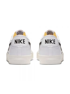 Retro sneaker Nike Blazer weiß