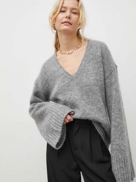 Vlněný svetr By Malene Birger šedý