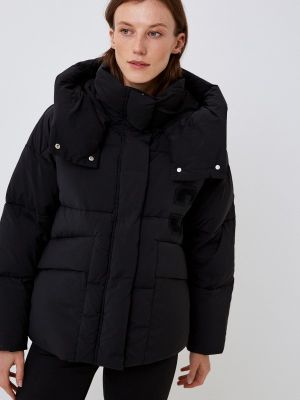 Утепленная куртка Vitacci черная
