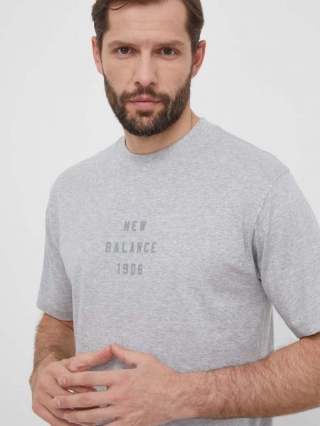 Pamučna majica New Balance siva