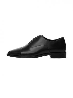 Элегантные туфли на шнуровке Mango черные