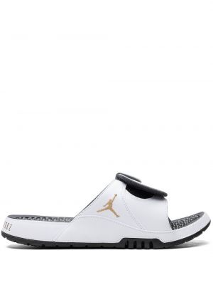 Nizki čevlji Jordan