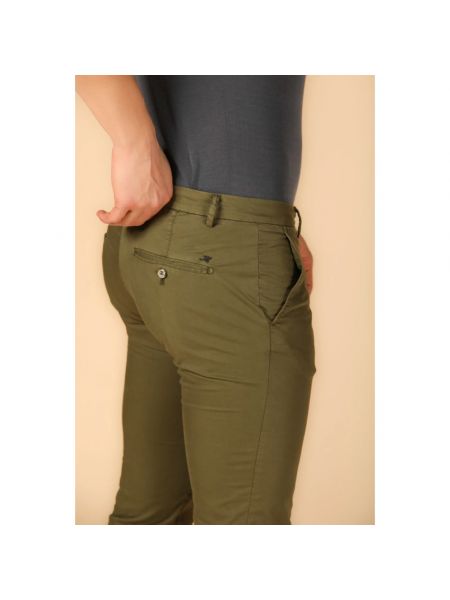 Pantalones chinos slim fit Mason's verde