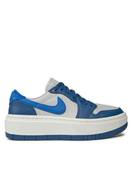 Sneaker Nike Jordan blau
