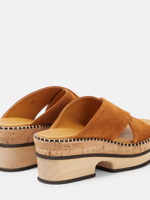 Semišové sandále Chloã© hnedá