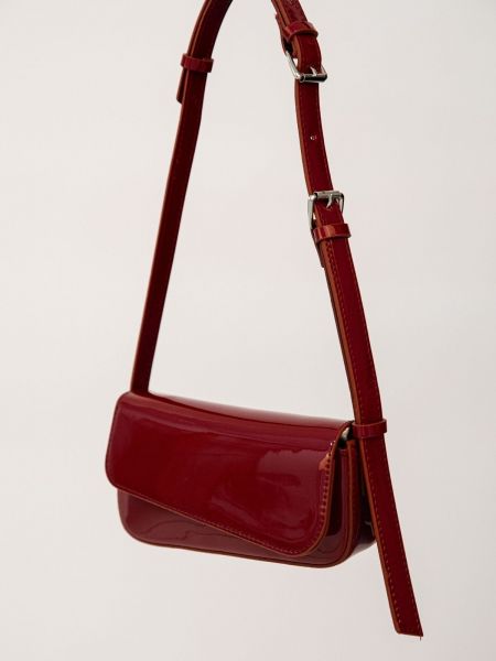 Asimetrična lakirana usnjena torbica za čez ramo Madamra rdeča