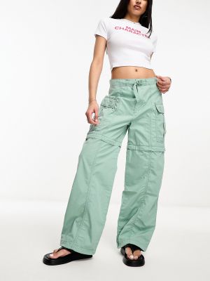 Зеленые брюки карго Levi's Convertible с карманами