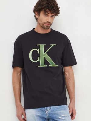 Памучна тениска с дълъг ръкав с апликация Calvin Klein Jeans черно
