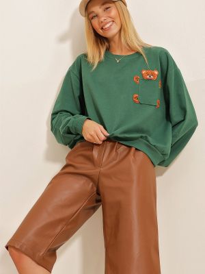 Haftowana bluza dresowa z kieszeniami Trend Alaçatı Stili zielona