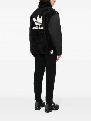 Kurtka z futerkiem Adidas czarna