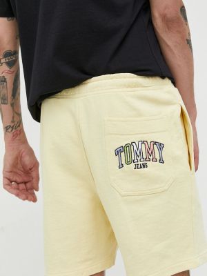 Pamut farmer rövidnadrág Tommy Jeans sárga
